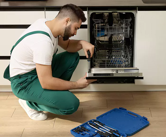Commercial Dishwasher Repair Company: Your Trusted Warewash Pros in Fort Myers, FL